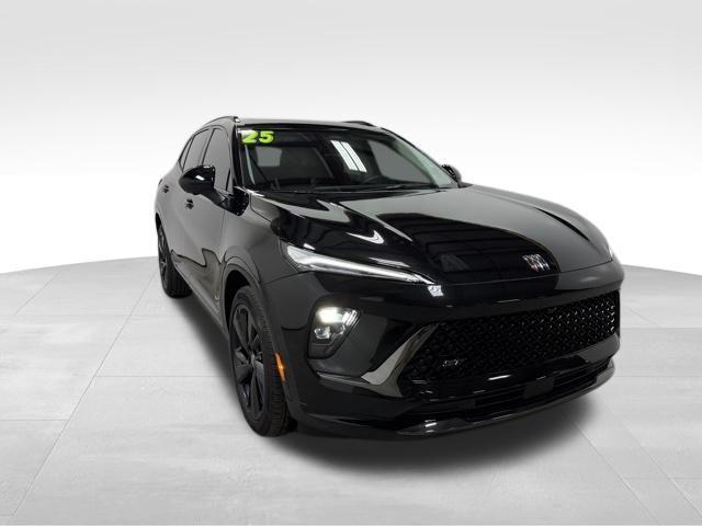 used 2025 Buick Envision car, priced at $32,991