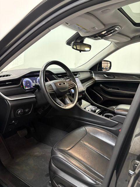 used 2022 Jeep Grand Cherokee L car, priced at $29,692