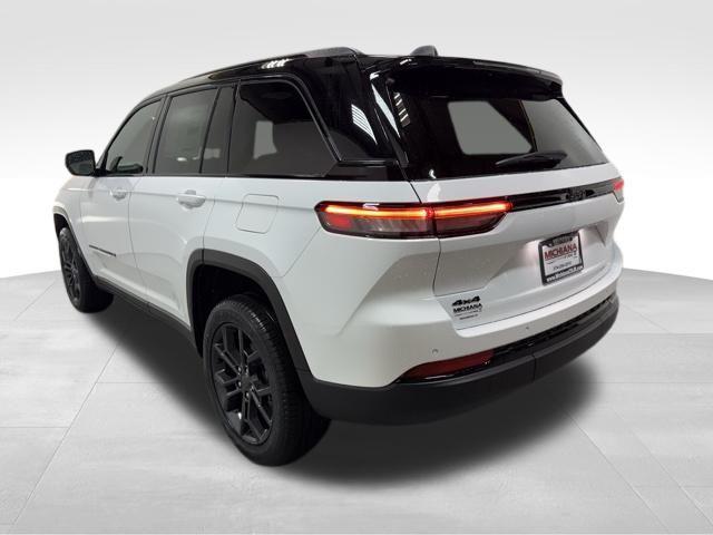 new 2025 Jeep Grand Cherokee car, priced at $51,312