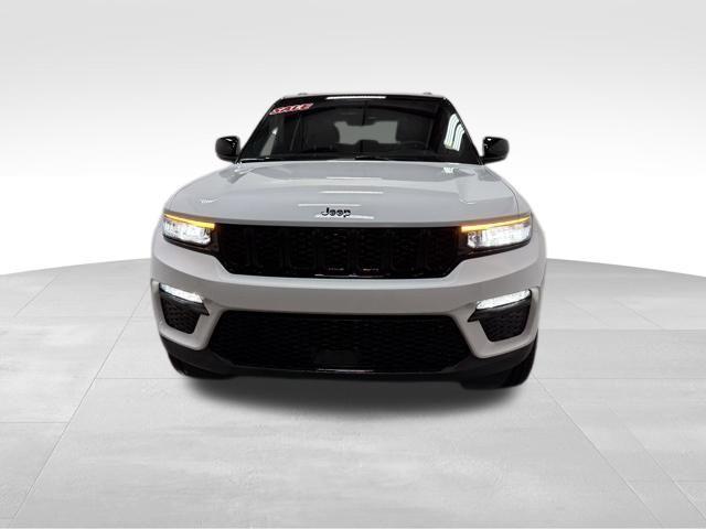 new 2025 Jeep Grand Cherokee car, priced at $51,312