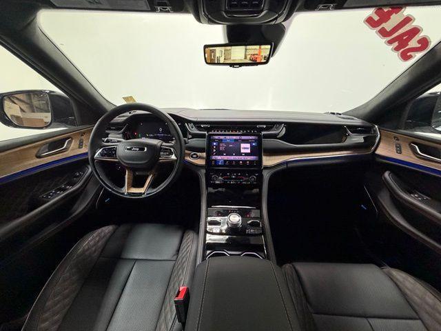 new 2025 Jeep Grand Cherokee L car, priced at $70,474