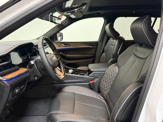 new 2025 Jeep Grand Cherokee L car, priced at $70,474