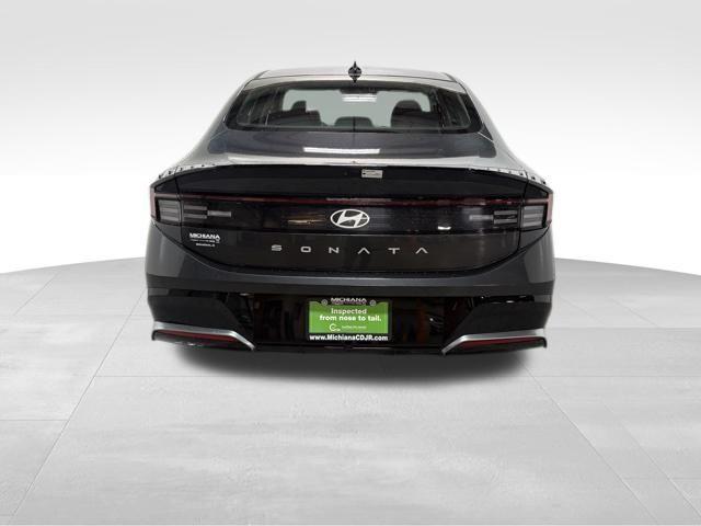 used 2024 Hyundai Sonata car, priced at $22,992