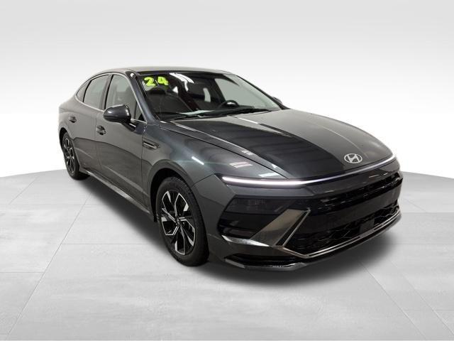 used 2024 Hyundai Sonata car, priced at $22,992