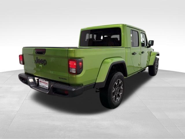 new 2026 Jeep Gladiator car, priced at $47,569