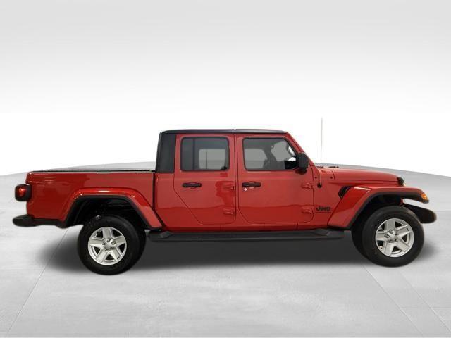 used 2020 Jeep Gladiator car, priced at $27,988