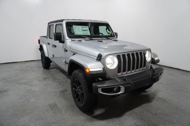 new 2023 Jeep Gladiator car, priced at $48,200