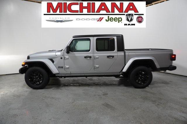 new 2023 Jeep Gladiator car, priced at $48,200