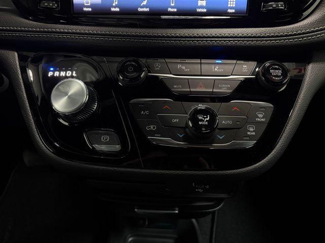 new 2026 Chrysler Pacifica car, priced at $47,813