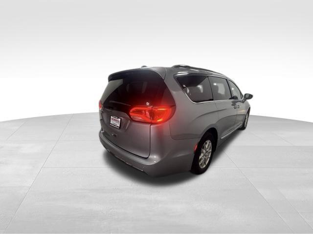 used 2020 Chrysler Pacifica car, priced at $12,252