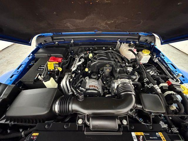 used 2021 Jeep Gladiator car, priced at $32,996