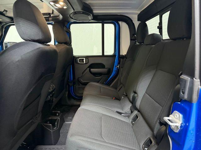 used 2021 Jeep Gladiator car, priced at $32,996