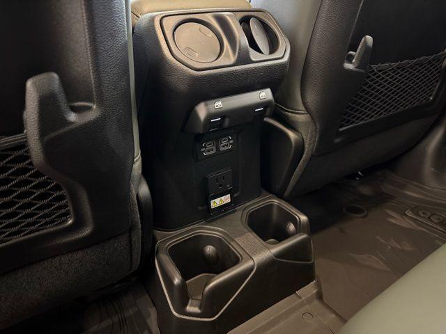 new 2026 Jeep Gladiator car, priced at $61,387