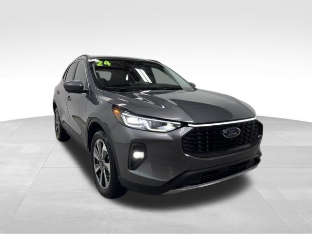 used 2024 Ford Escape car, priced at $25,991