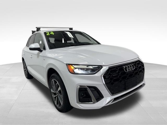 used 2024 Audi Q5 car, priced at $29,242
