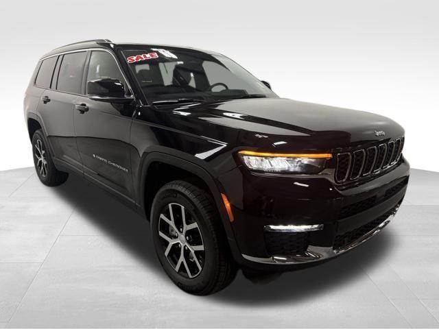 new 2025 Jeep Grand Cherokee L car, priced at $52,689