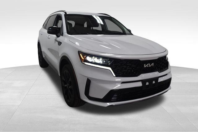 used 2023 Kia Sorento car, priced at $30,592