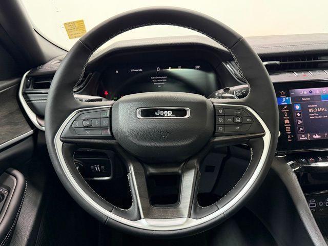 new 2026 Jeep Grand Cherokee car, priced at $47,393