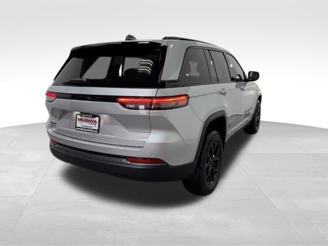new 2026 Jeep Grand Cherokee car, priced at $47,393