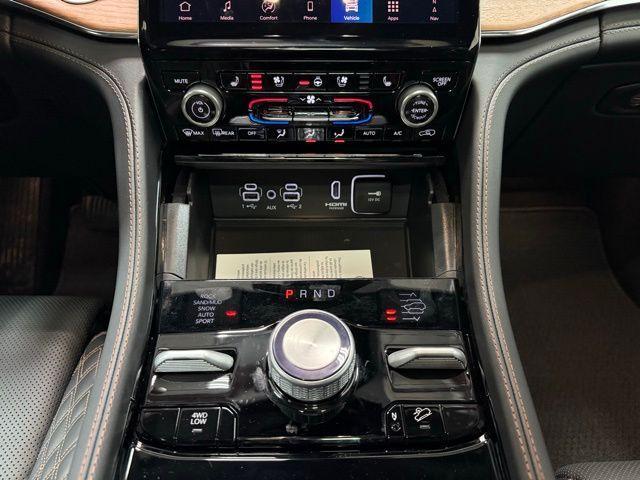 new 2025 Jeep Grand Cherokee L car, priced at $71,010