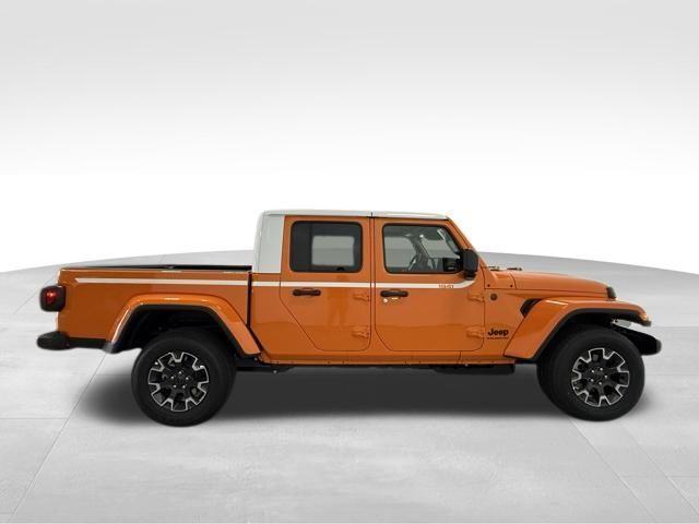 new 2026 Jeep Gladiator car, priced at $49,915