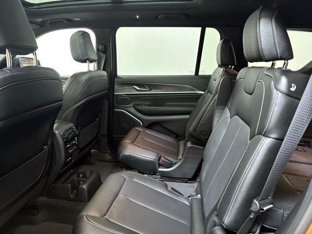 new 2026 Jeep Grand Cherokee L car, priced at $54,581