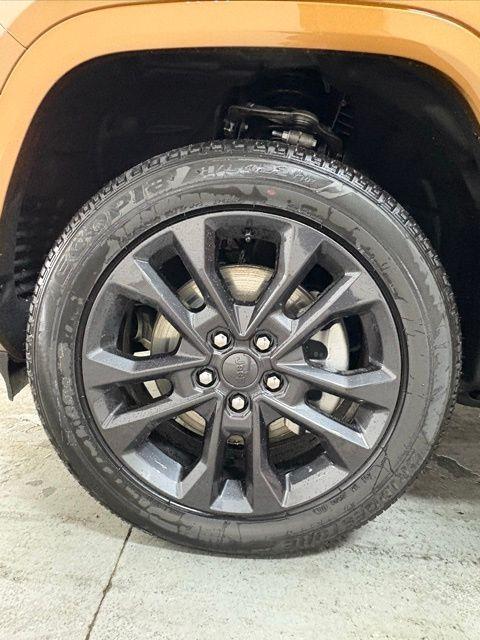 new 2026 Jeep Grand Cherokee L car, priced at $54,581