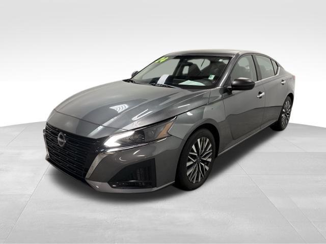 used 2024 Nissan Altima car, priced at $20,492