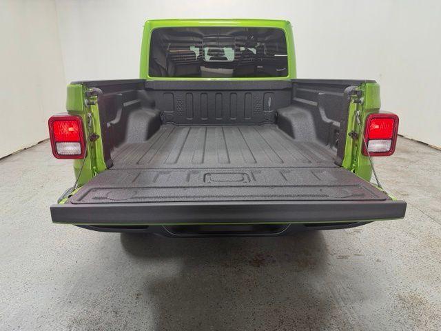 new 2026 Jeep Gladiator car, priced at $49,720