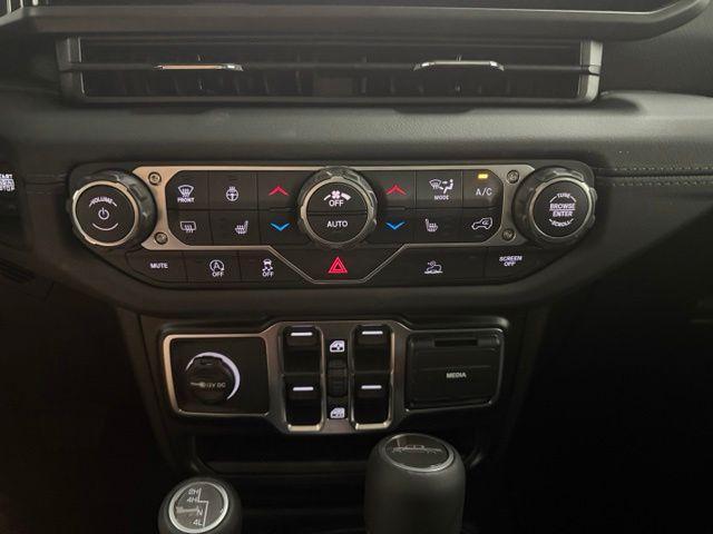 new 2026 Jeep Gladiator car, priced at $49,720