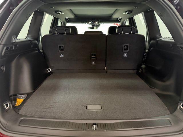 new 2025 Jeep Grand Cherokee car, priced at $51,848