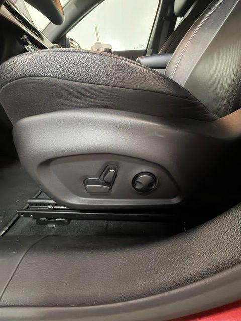 used 2025 Jeep Compass car, priced at $28,252