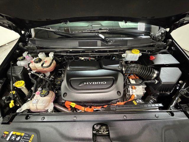 used 2022 Chrysler Pacifica Hybrid car, priced at $25,991