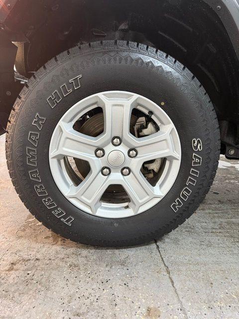 used 2022 Jeep Wrangler car, priced at $27,991