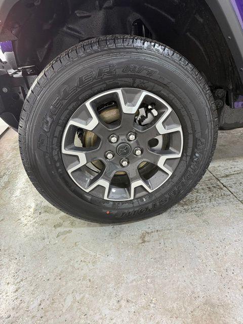 new 2026 Jeep Gladiator car, priced at $47,839