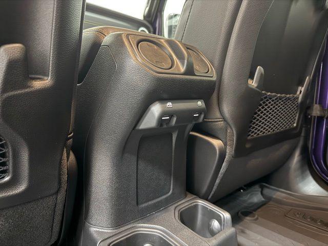 new 2026 Jeep Gladiator car, priced at $47,839