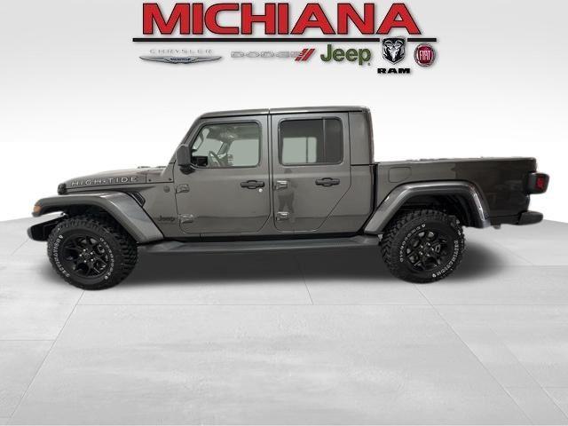 new 2025 Jeep Gladiator car, priced at $46,382