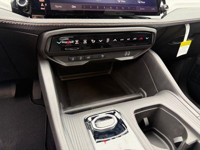 new 2026 Jeep Cherokee car, priced at $42,040