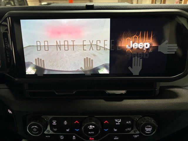 new 2026 Jeep Gladiator car, priced at $49,773