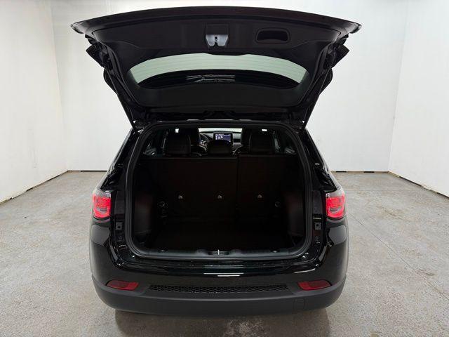 new 2026 Jeep Compass car, priced at $32,408