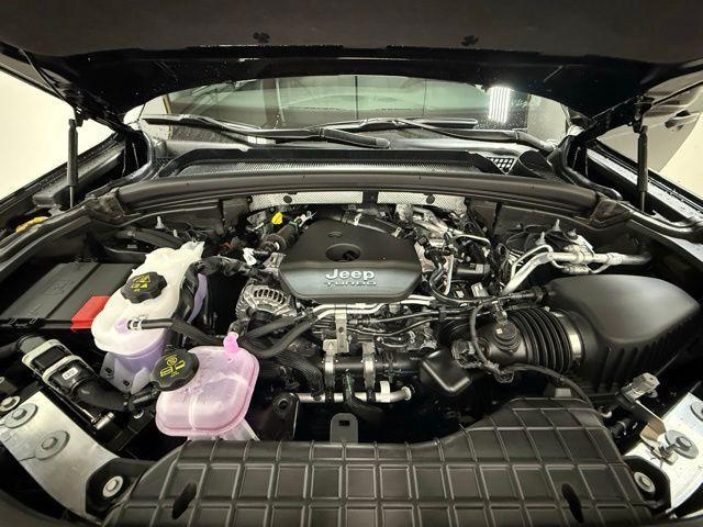 new 2026 Jeep Grand Cherokee car, priced at $47,393