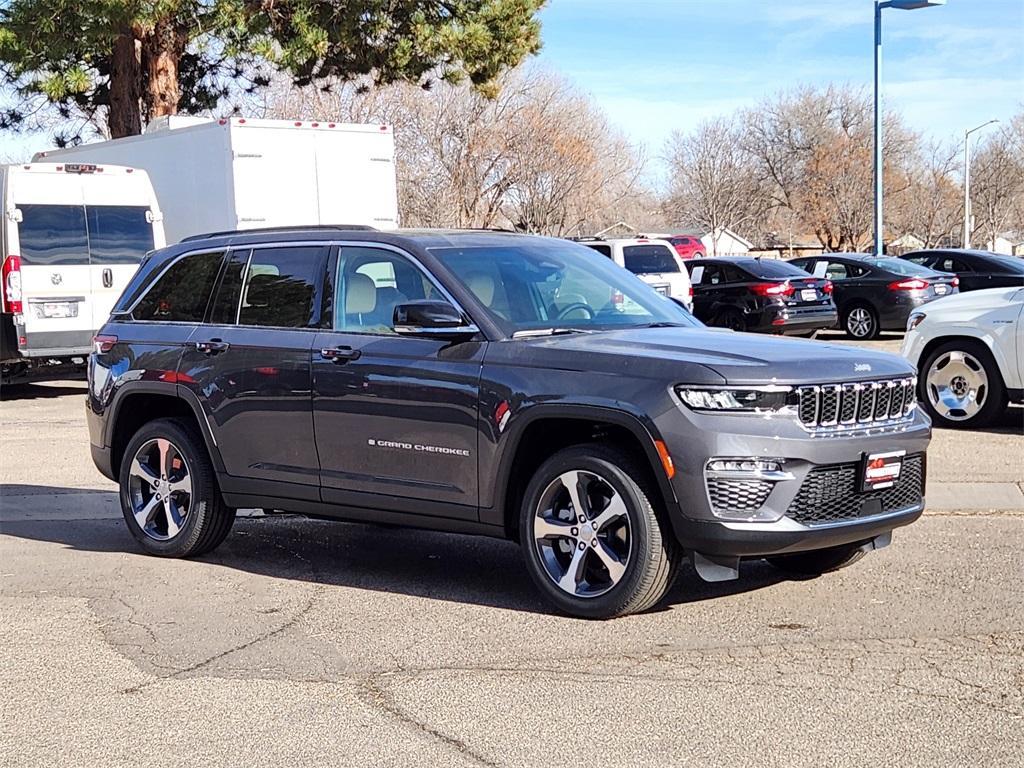 new 2025 Jeep Grand Cherokee car, priced at $46,361