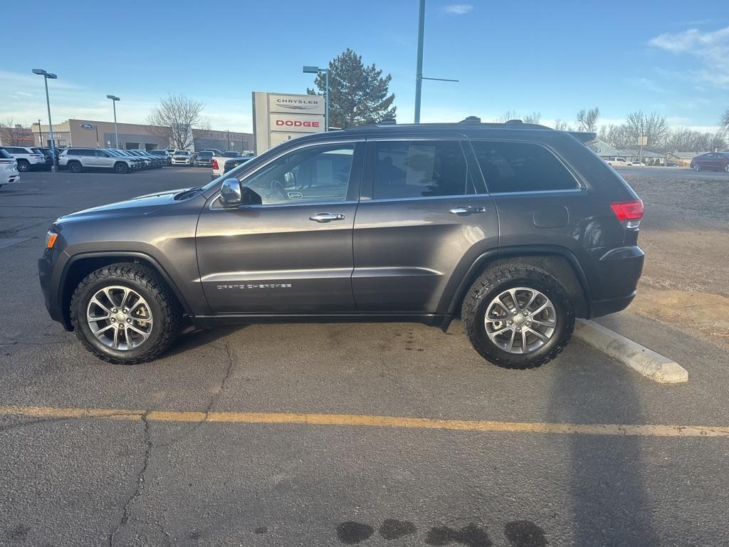 used 2015 Jeep Grand Cherokee car, priced at $13,680