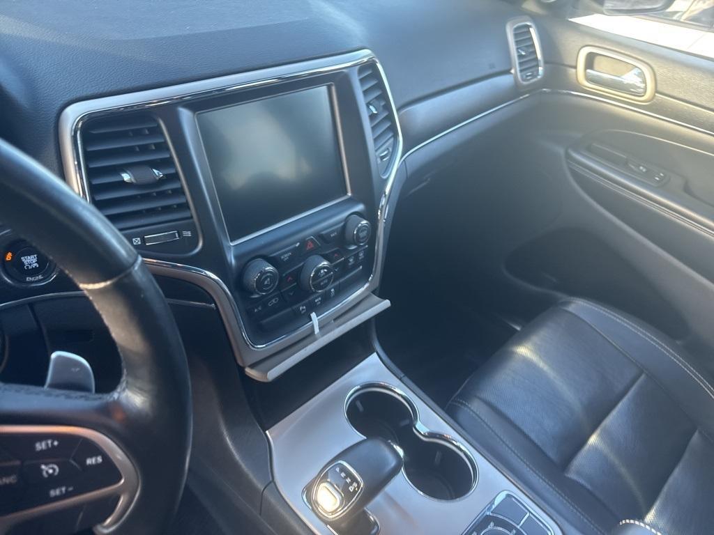 used 2015 Jeep Grand Cherokee car, priced at $13,680