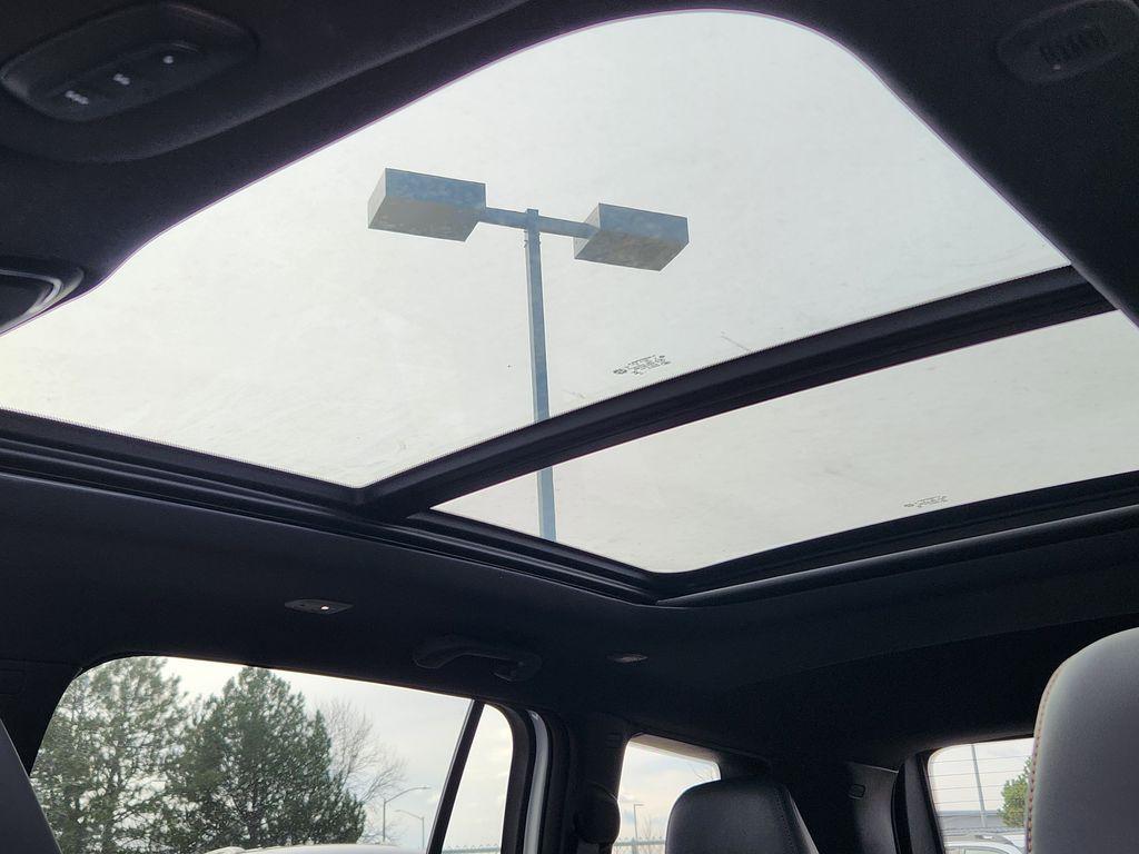 new 2026 Jeep Cherokee car, priced at $44,394