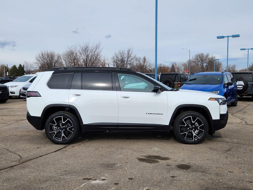 new 2026 Jeep Cherokee car, priced at $44,394