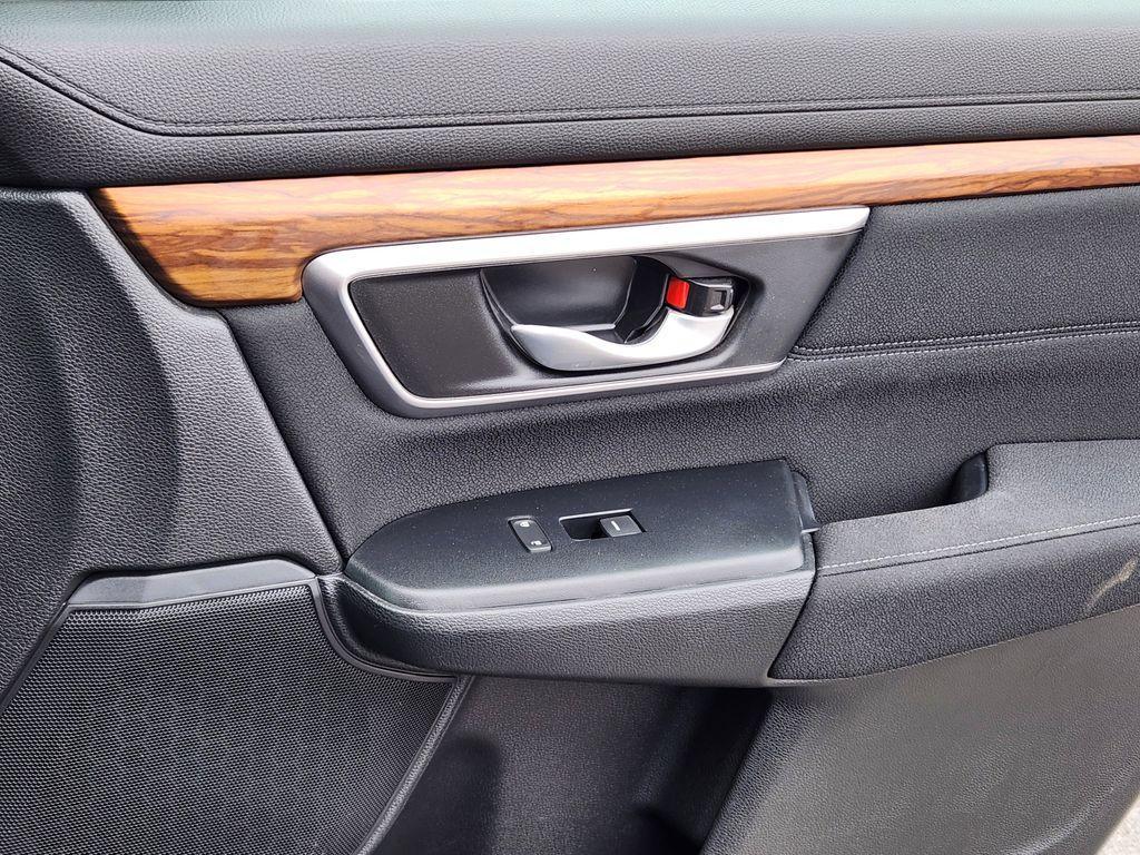 used 2022 Honda CR-V car, priced at $24,679
