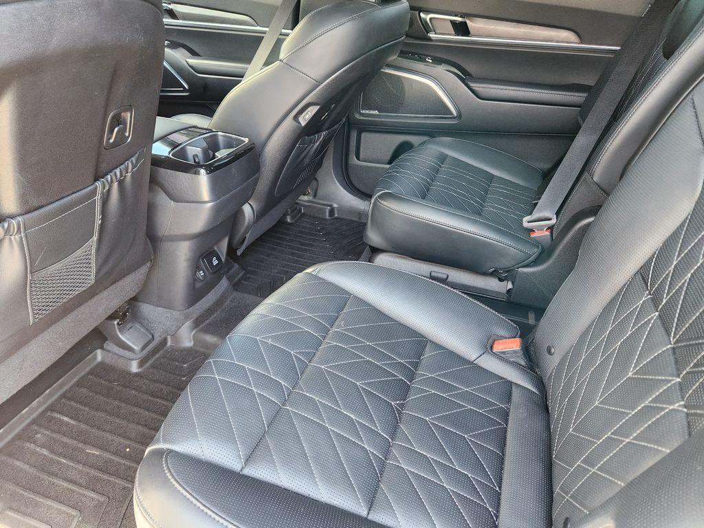 used 2024 Kia Telluride car, priced at $44,150