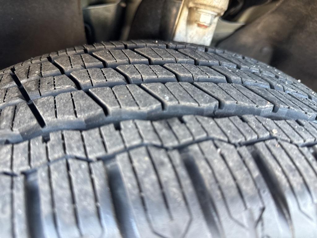 used 2021 Jeep Grand Cherokee car, priced at $22,781