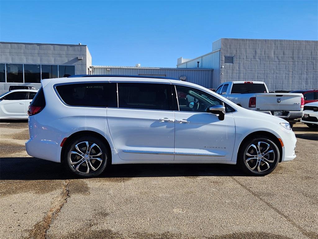 new 2026 Chrysler Pacifica car, priced at $54,302